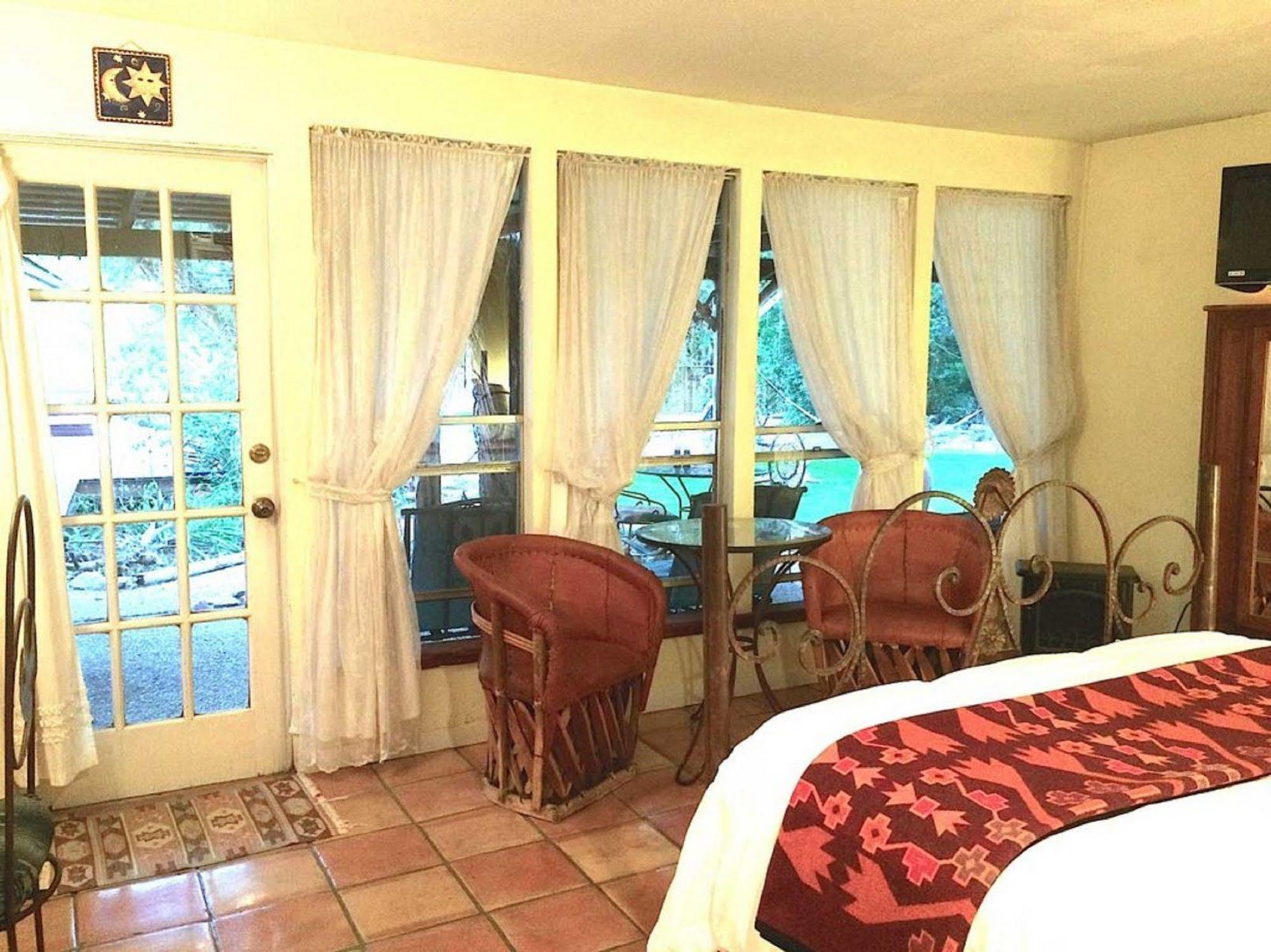 Casa Del Sol Bed And Breakfast Lakeway Bagian luar foto